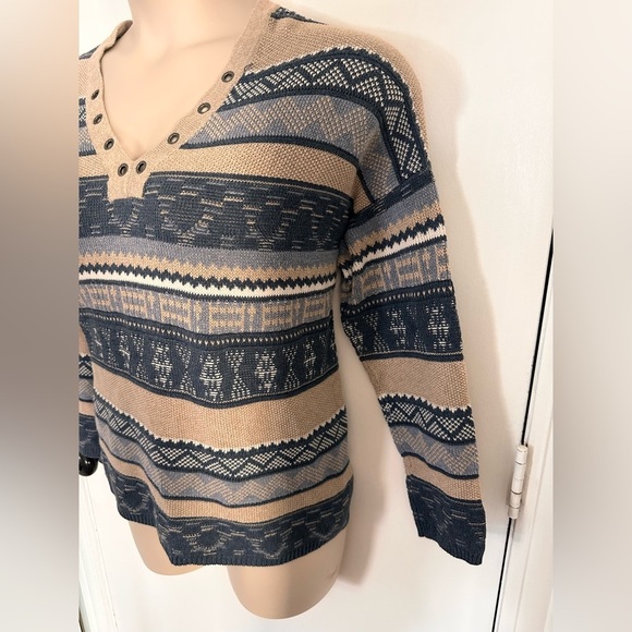 R.L. CHAPS Pullover Sweater L Multicolor VNeck Fair Isles Tribal Aztec #1693 - Picture 5 of 9
